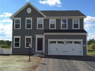 1948 N Ridge Dr, Chittenango, NY 13037