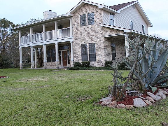 3rd image of 1332 County Road 145