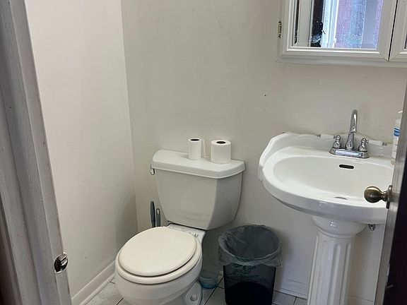 5th image of 772 Sunset Ct #3