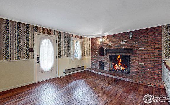 2nd image of 2456 Mountair Ln