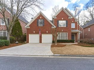 3212 Windsor Lake Dr, Atlanta, GA 30319