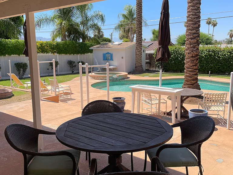 Royal Palm Dr — Photo 12