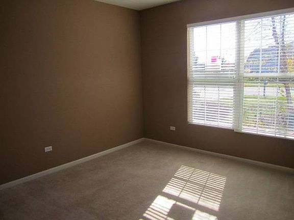 5th image of 13352 Longmeadow Dr