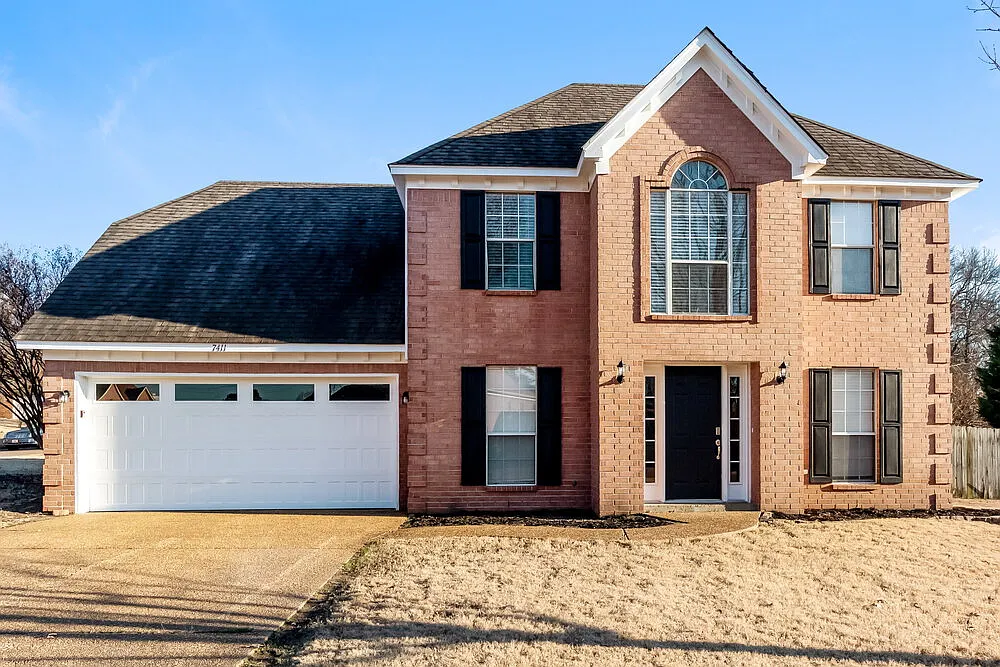 4 bed, 2.5 bath, 2003 sqft, $2,175 — Photo 1