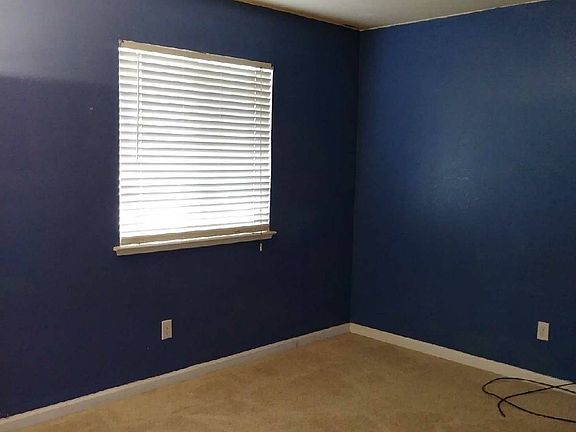 4th image of 4344 Maddie Cir