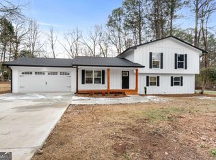85 Hickory Dr, Stockbridge, GA