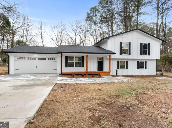 85 Hickory Dr, Stockbridge, GA 30281