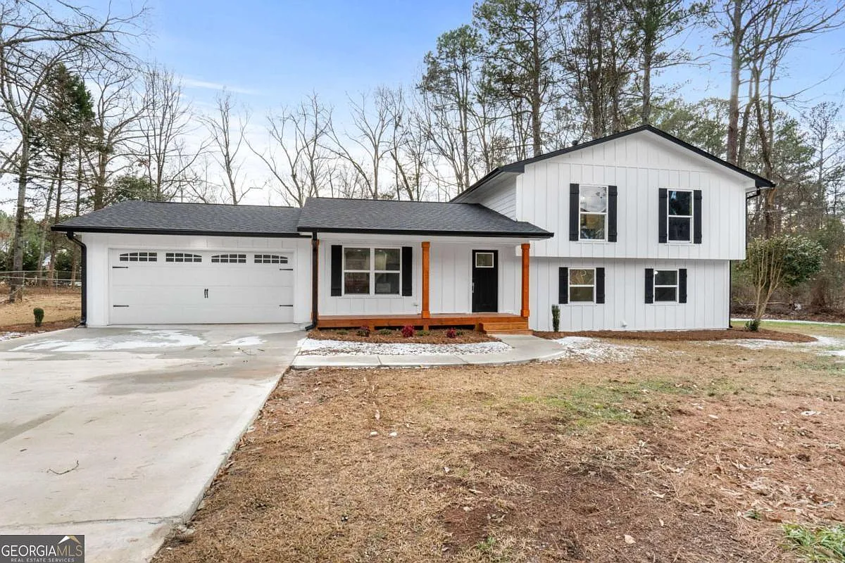 85 Hickory Dr photo 1