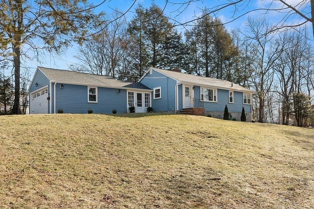 10 Richards Rd, Reading, MA 01867 Zillow