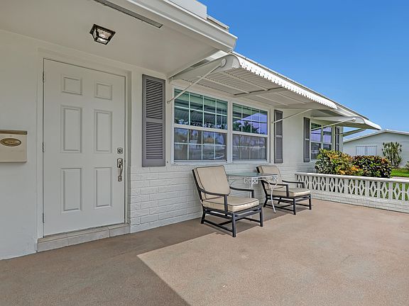 2nd image of 1101 SW 15th Street