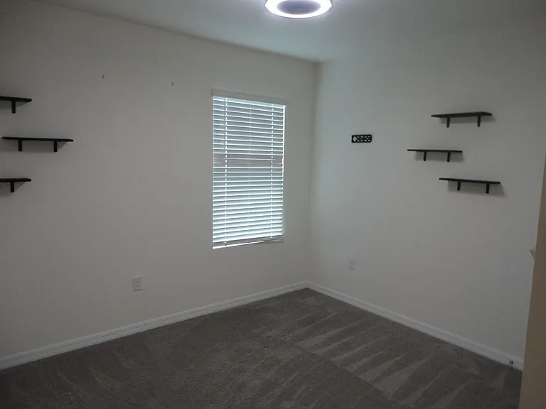 216 Hickory Crse — Photo 19