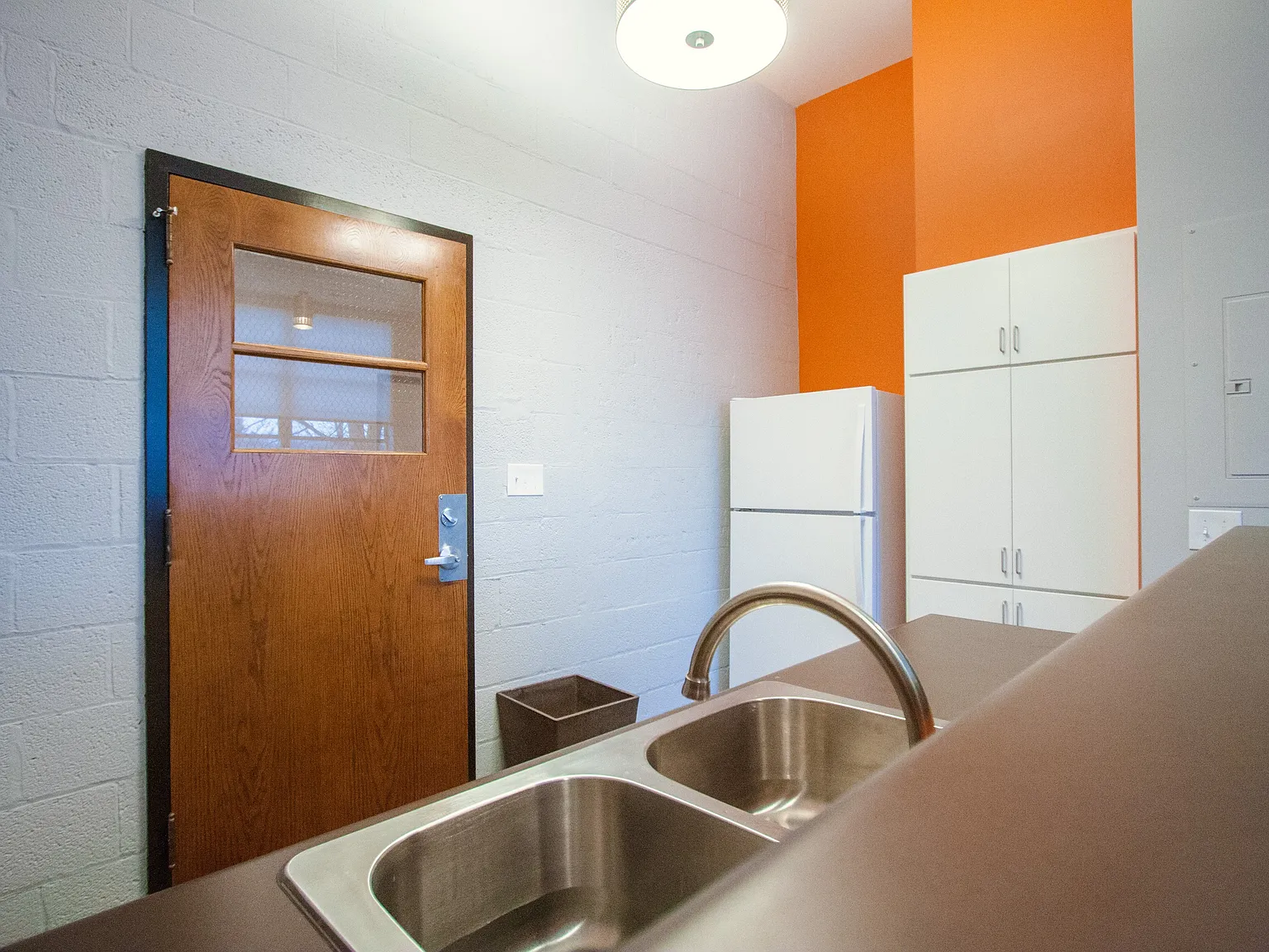 2 bed, 700 sqft, $975 — Photo 4