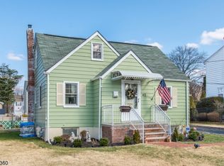 42 Forest Way, Clifton, NJ 07013