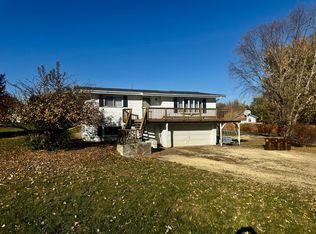 550 Hanabarger St, Lanark, IL 61046