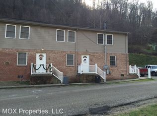 225 Little Creek Rd APT D, Cabin Creek, WV 25035
