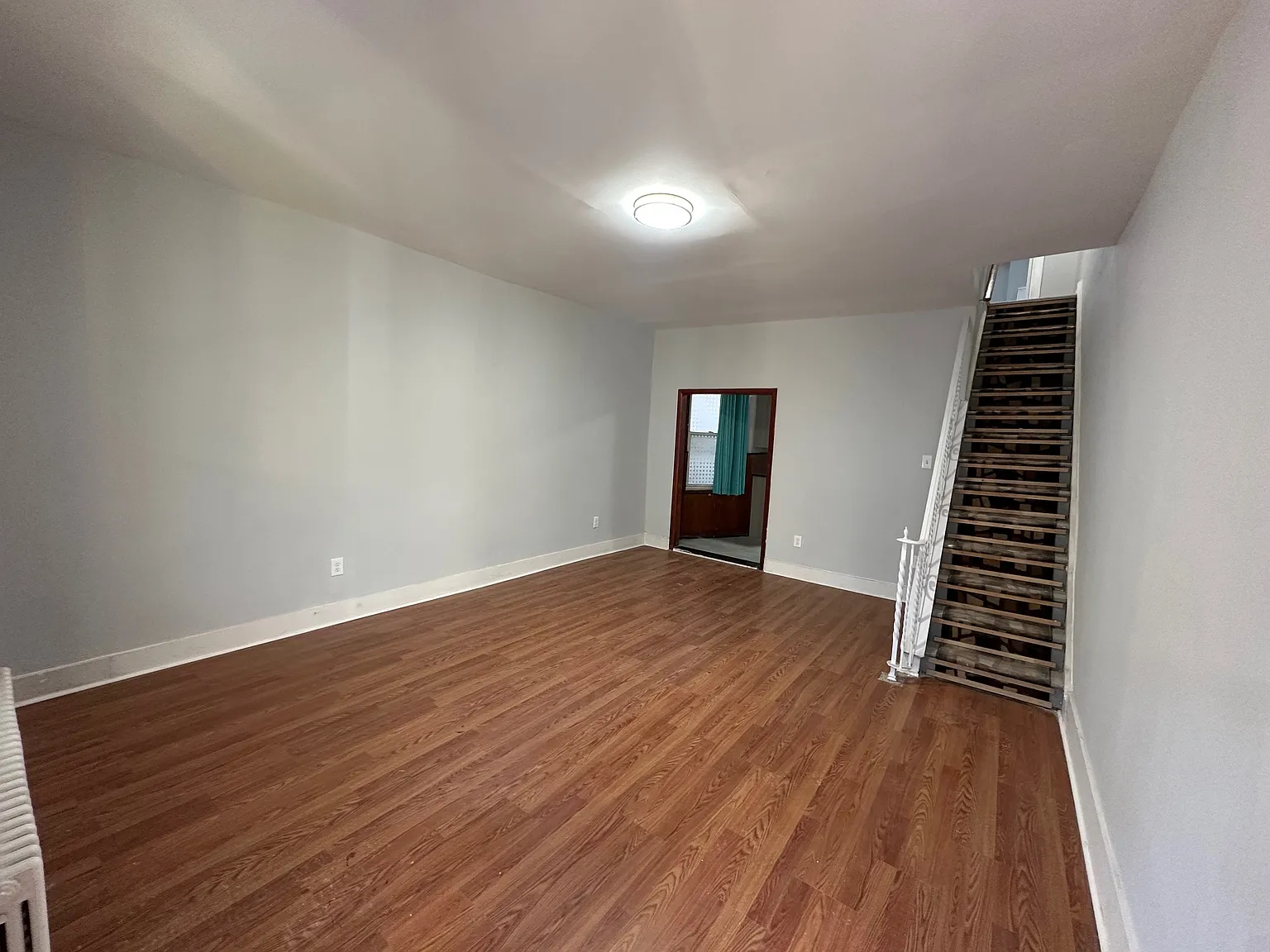 2 bed, 882 sqft, $1,250 — Photo 4