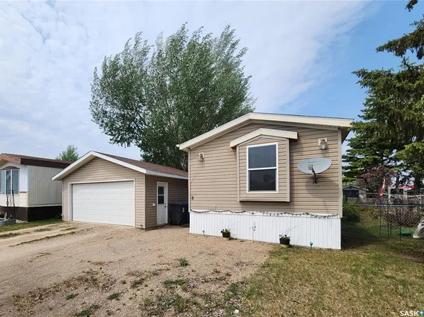 UNIT 8-555 Dielschneider ROAD, Melville, SK S0A 2P0