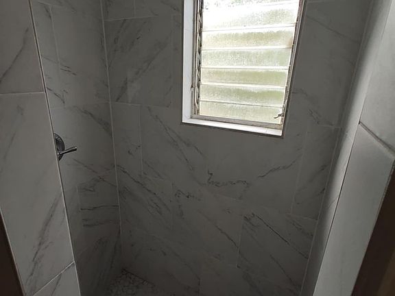 3rd image of 550 Live Oak Ave #552
