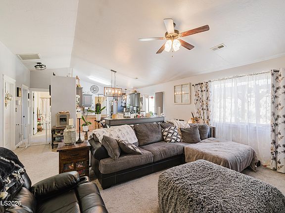 5th image of 1151 Amber Way