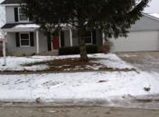 24411 Surfside Rd, Novi, MI 48374