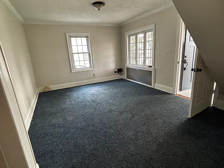 1080 Theodora St #1 — Photo 2