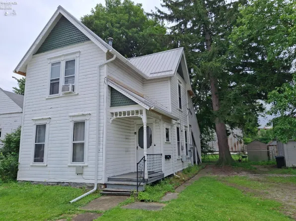 12 Rule St, Norwalk, OH 44857