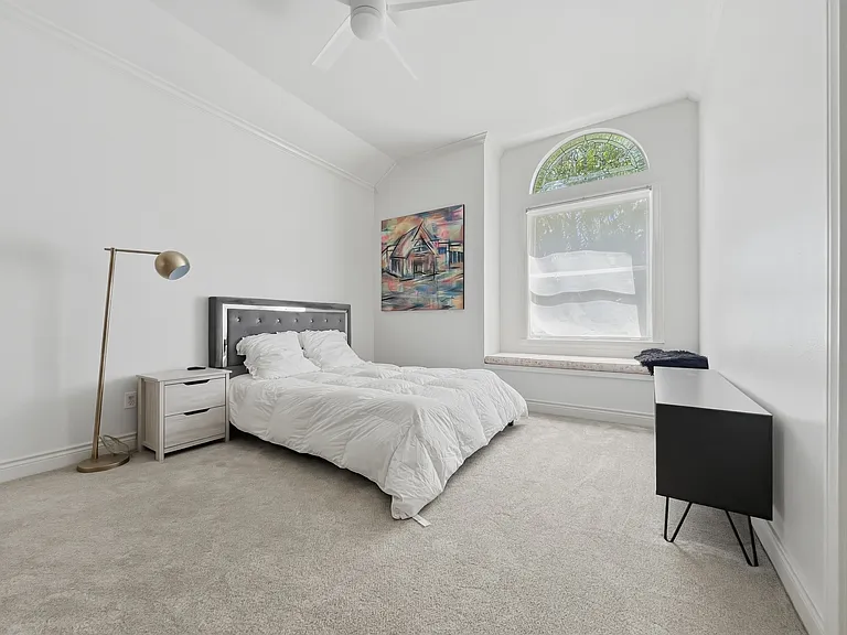 6 Candleleaf Ct — Photo 17