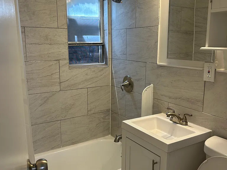 909 Arnow Ave #1 — Photo 6
