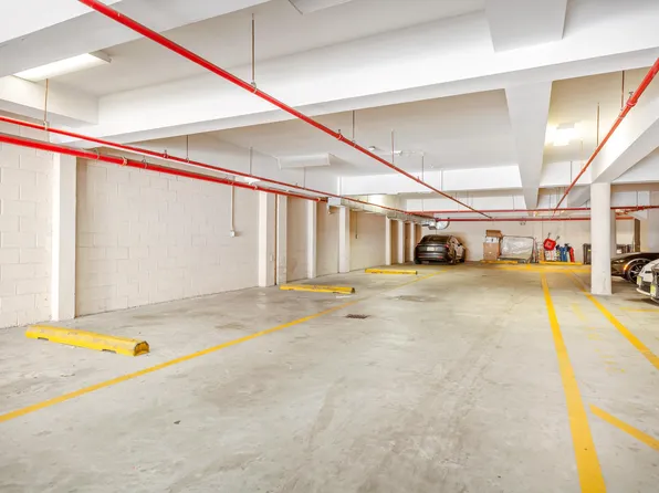 209 40th Street image 19 of 21