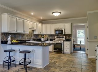 7116 N Lake Dr, Brentwood, TN 37027