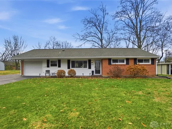 116 E Elmwood Dr, Dayton, OH 45459