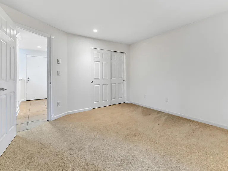 424 102nd Ave SE #107 — Photo 11