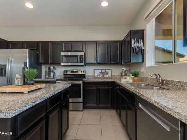852 E GARY Lane, Phoenix, AZ 85042