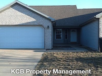 1st image of 2100 Bridgewater Cir #A