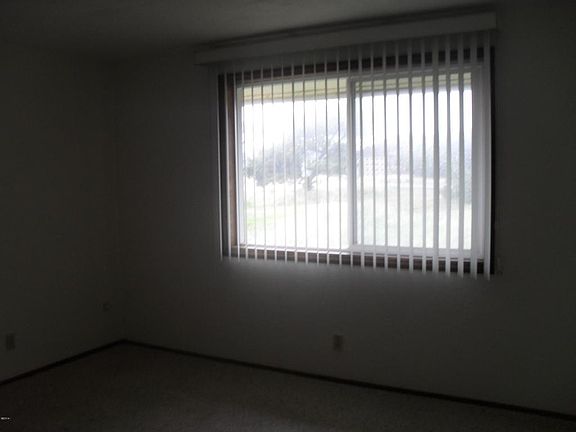 5th image of 1709 NW Dolphin Ln