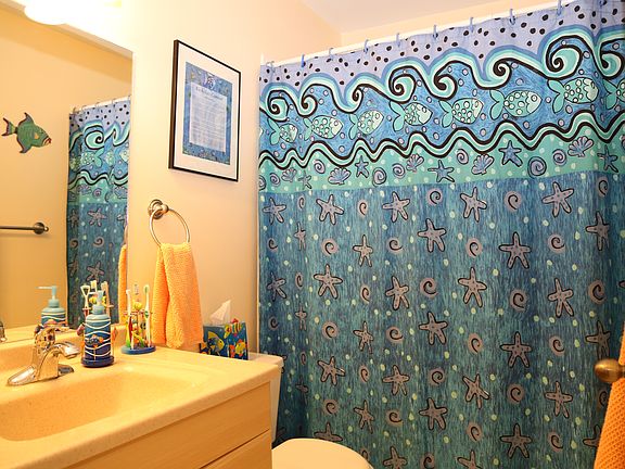 4th image of 8860 Lake Park Cir N