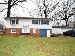 6827 Doris Dr, Indianapolis, IN