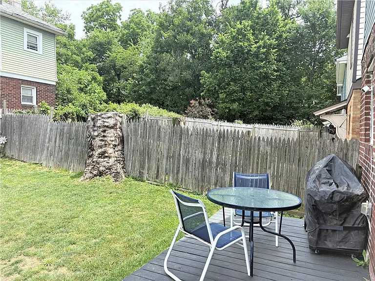 101 Lacrosse St — Photo 13