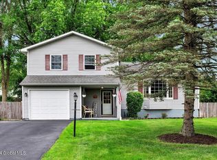 3 Belmont Ct, Selkirk, NY 12158