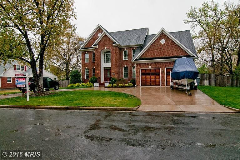 1st image of 6007 Brookview Dr