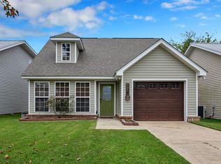 104 Hidden Sunset Dr, Dothan, AL 36301