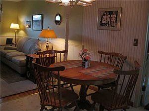 4th image of 235 Temple Dr