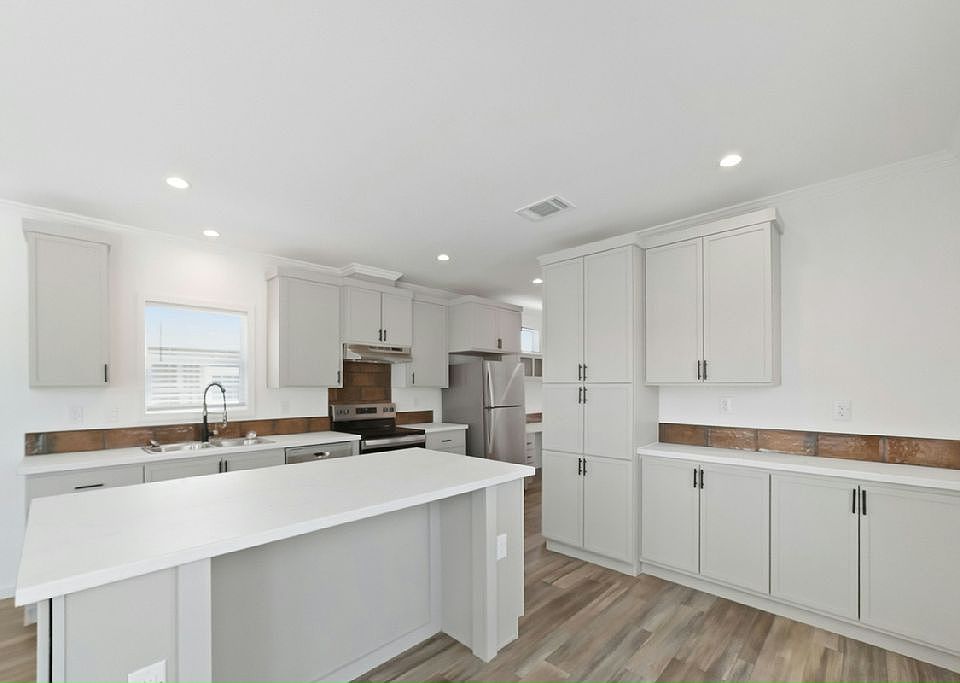 1st image of 102 Trail Ride Way #272