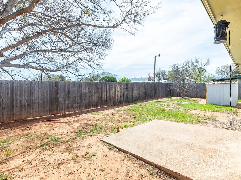 1689 Chachalaca Ln — Photo 28