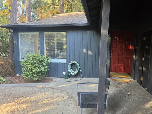 55 Oriole Ln, Lake Oswego, OR 97035