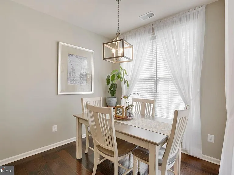 23792 Hopewell Manor Ter — Photo 24