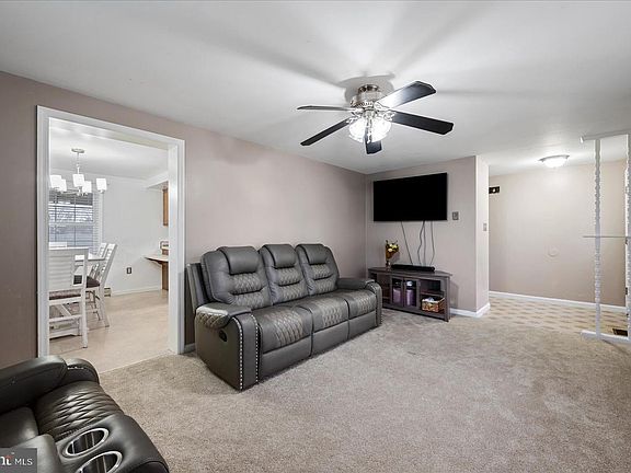 5th image of 163 Denny Ln
