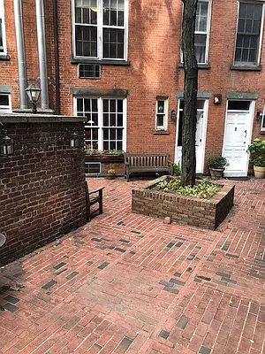 Rented by Sky Management | media 41