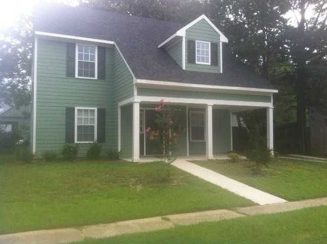 1st image of 21 Bainbridge Ave