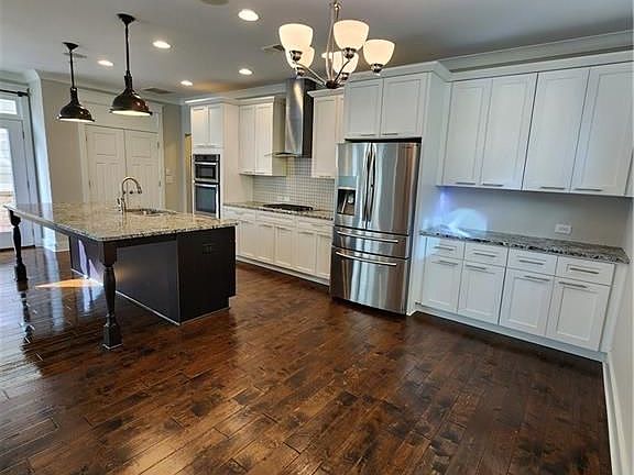 3rd image of 2665 Telfair Ln SE